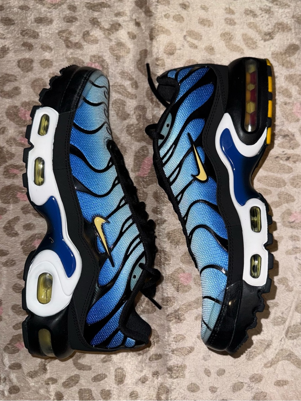Nike Air Max Plus OG TN Hyper Blue 7Y Women’s 8.5-9 EUR 40